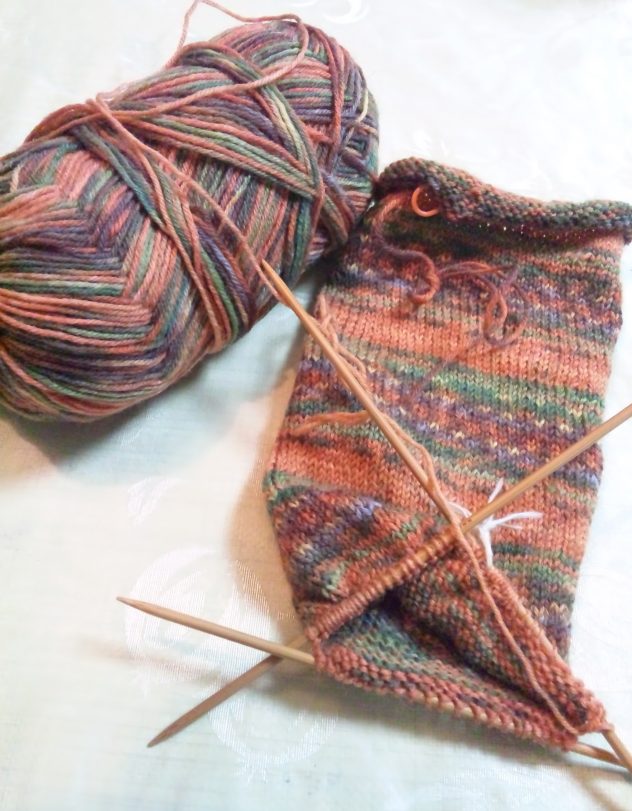 Beelationship knits